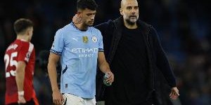 开云App-瓜帅：努内斯靠身体天赋能胜任边后卫，踢中场头脑要更冷静