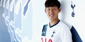 一哥十年之前22岁孙兴慜3000万加盟热刺，十年过去成热刺传奇